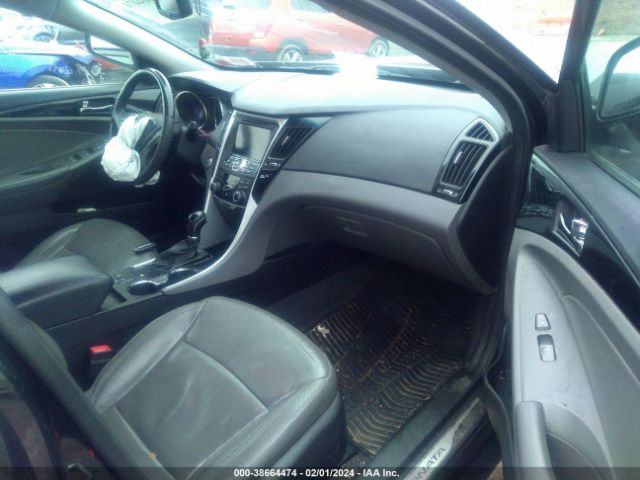 Photo 4 VIN: 5NPEC4AC4DH624678 - HYUNDAI SONATA 