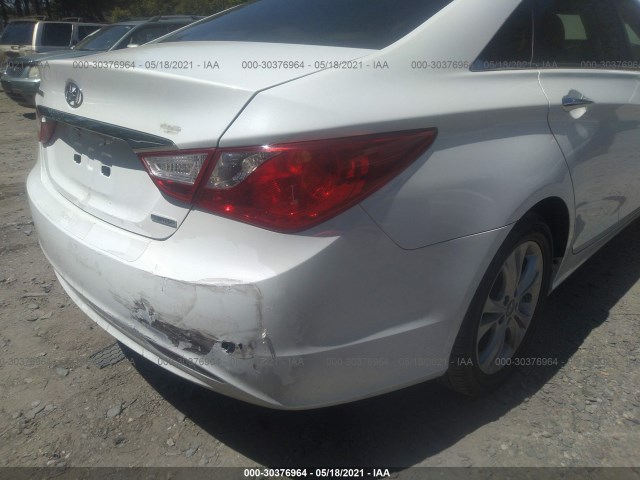 Photo 5 VIN: 5NPEC4AC4DH625409 - HYUNDAI SONATA 