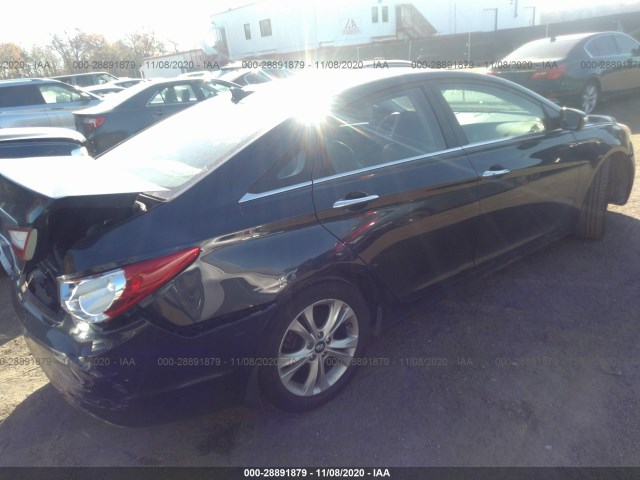 Photo 3 VIN: 5NPEC4AC4DH649225 - HYUNDAI SONATA 