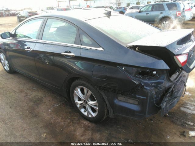 Photo 2 VIN: 5NPEC4AC4DH658443 - HYUNDAI SONATA 