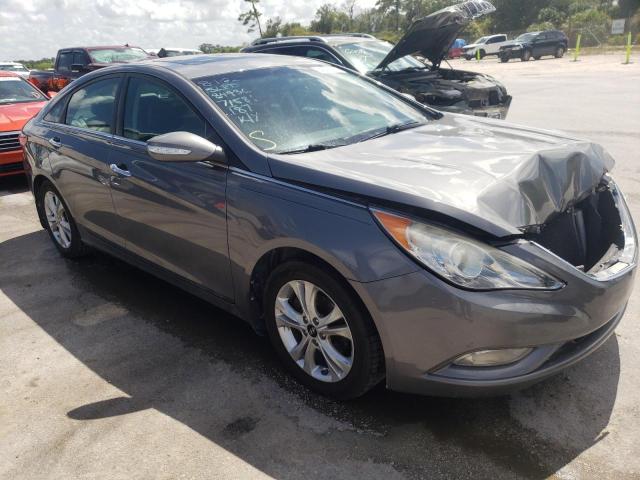 Photo 0 VIN: 5NPEC4AC4DH671581 - HYUNDAI SONATA SE 