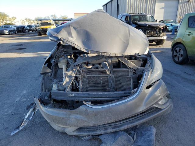 Photo 4 VIN: 5NPEC4AC4DH699574 - HYUNDAI SONATA SE 