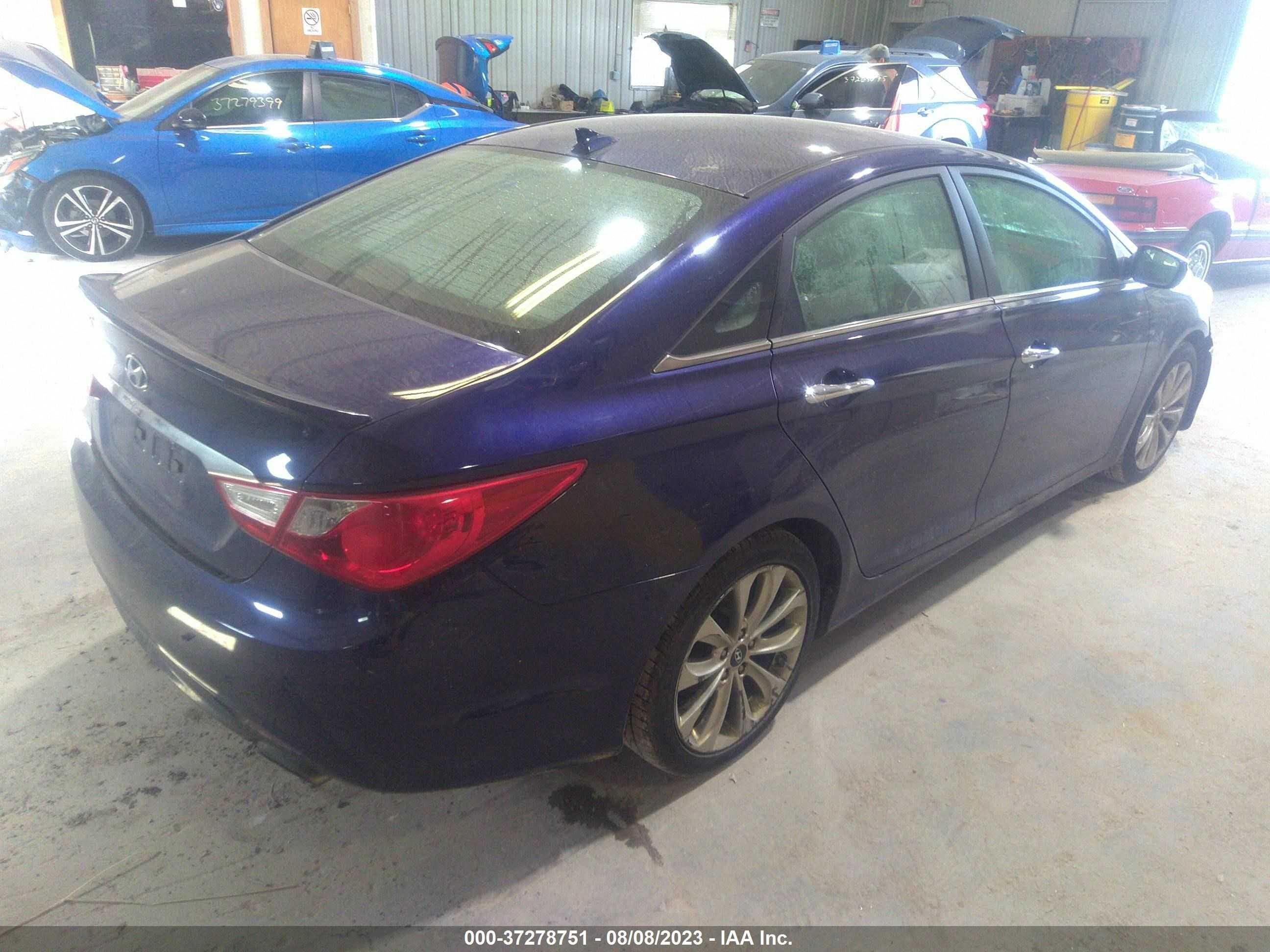 Photo 3 VIN: 5NPEC4AC4DH701727 - HYUNDAI SONATA 