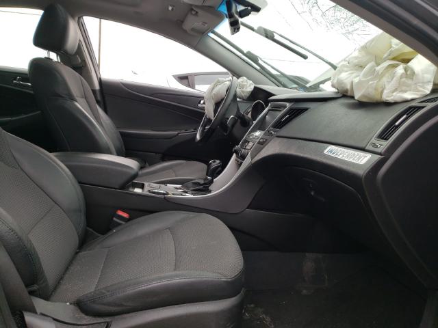 Photo 4 VIN: 5NPEC4AC4DH726739 - HYUNDAI SONATA SE 