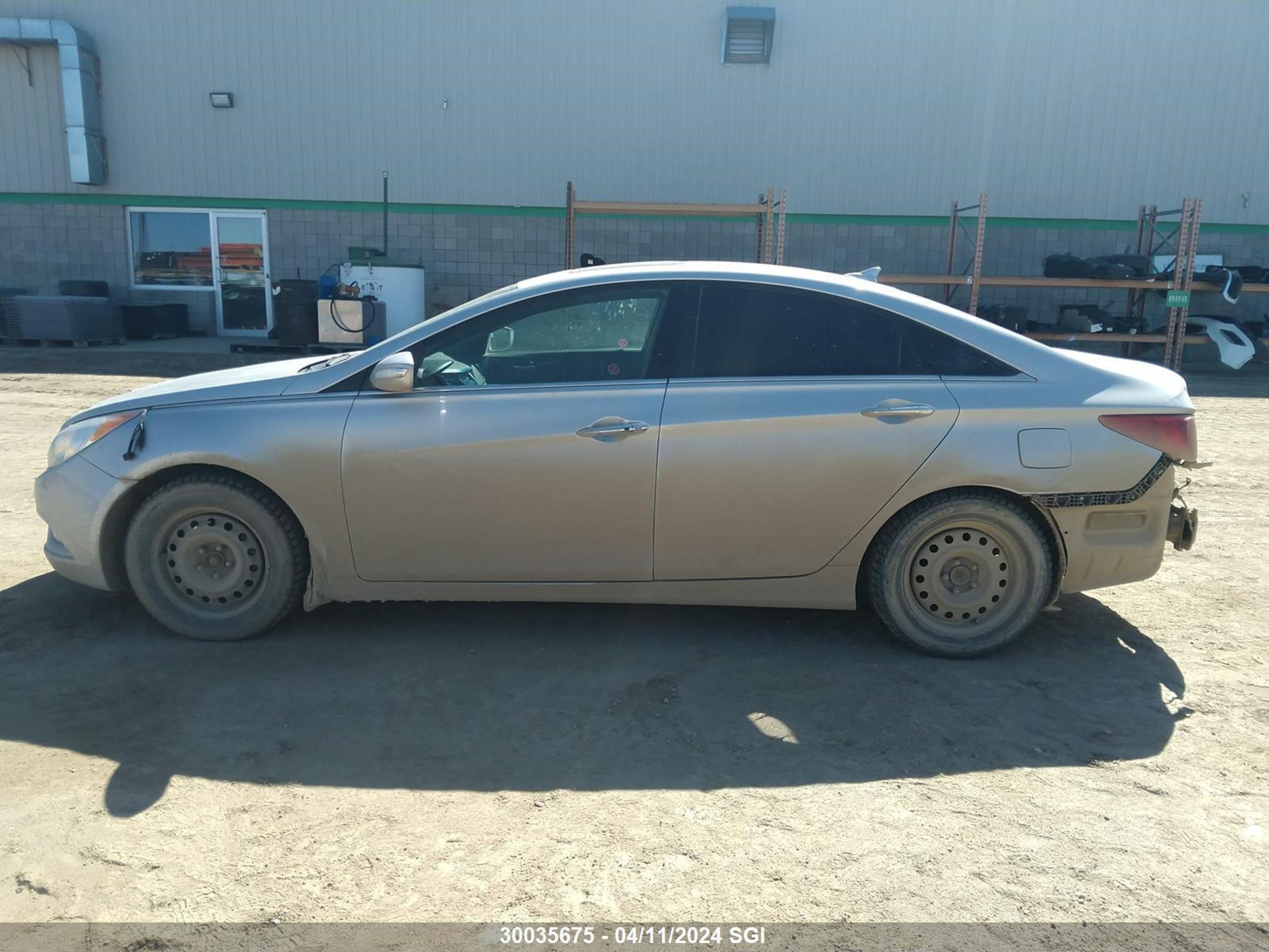 Photo 13 VIN: 5NPEC4AC4DH788397 - HYUNDAI SONATA 