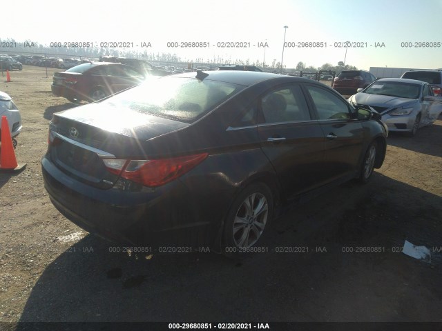 Photo 3 VIN: 5NPEC4AC4DH789582 - HYUNDAI SONATA 