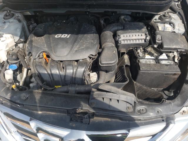 Photo 6 VIN: 5NPEC4AC4DH810611 - HYUNDAI SONATA SE 