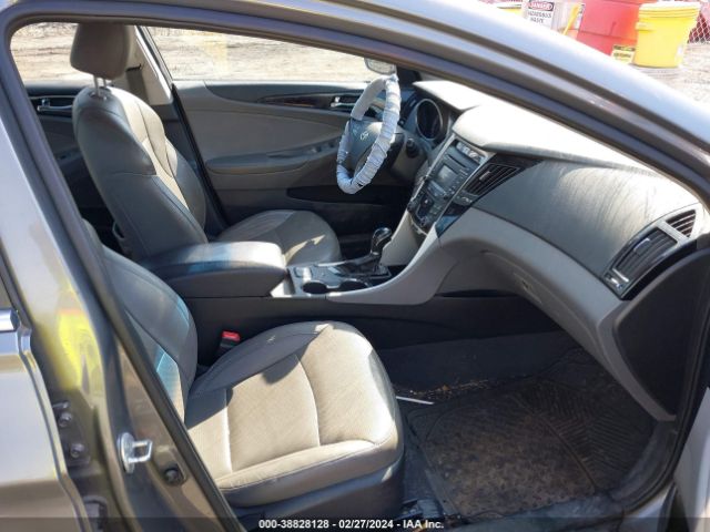 Photo 4 VIN: 5NPEC4AC4EH824395 - HYUNDAI SONATA 