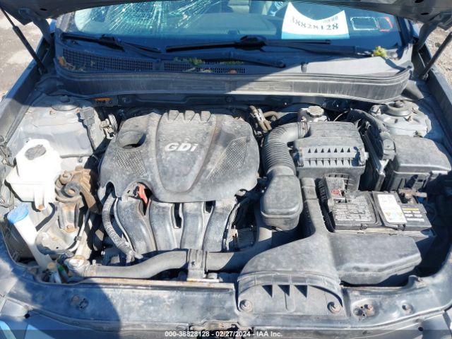 Photo 9 VIN: 5NPEC4AC4EH824395 - HYUNDAI SONATA 