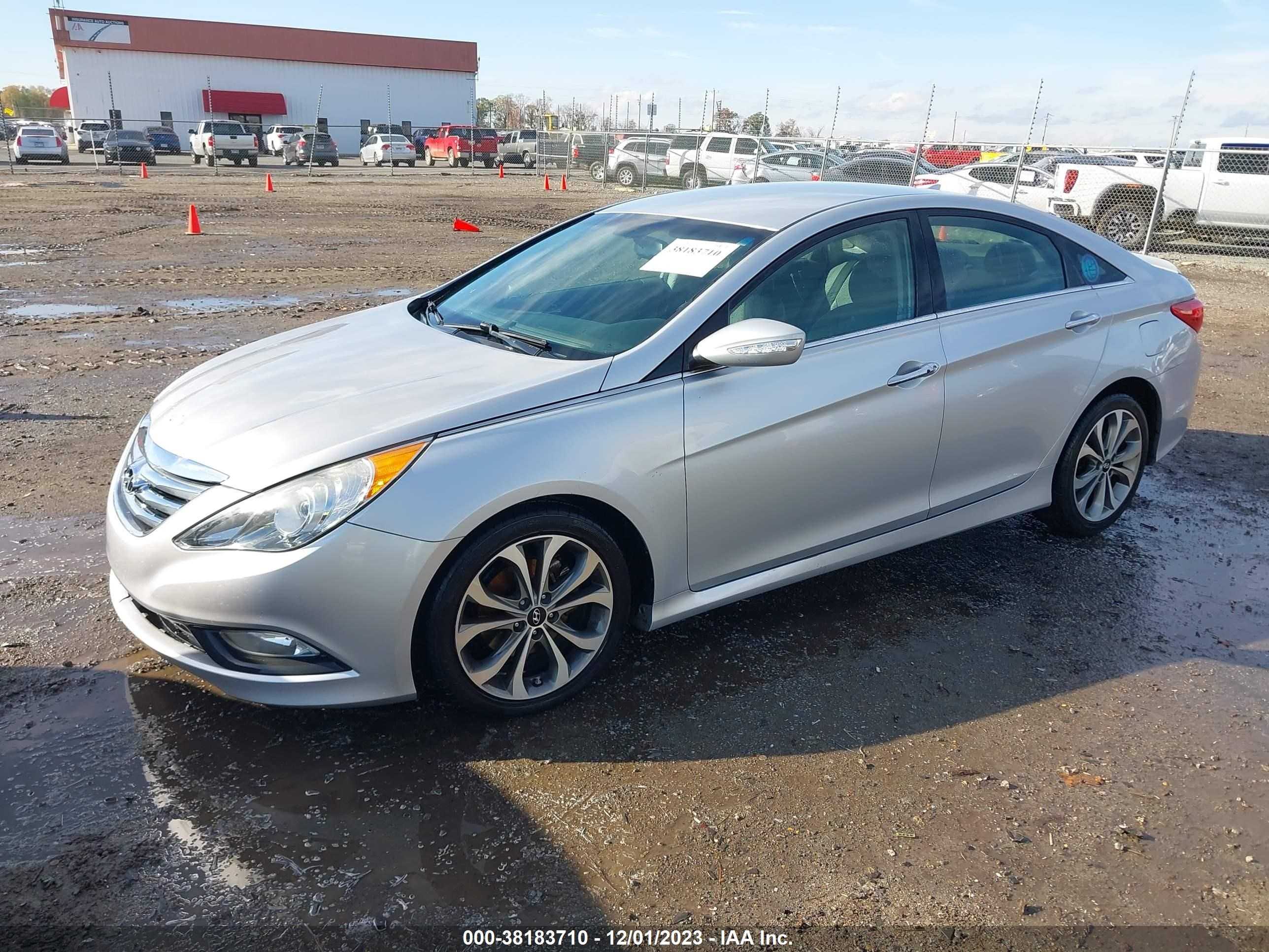 Photo 1 VIN: 5NPEC4AC4EH828463 - HYUNDAI SONATA 