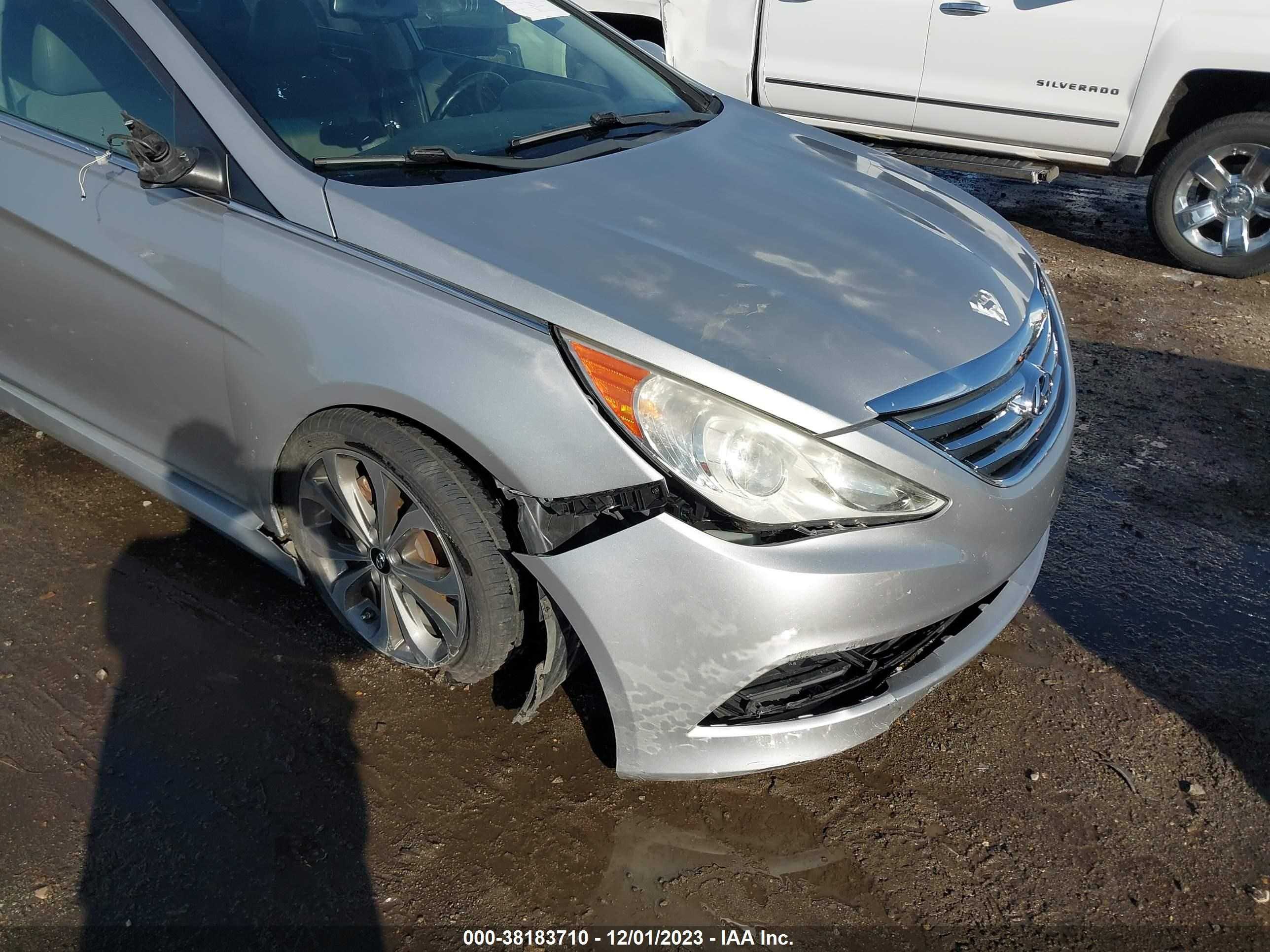 Photo 5 VIN: 5NPEC4AC4EH828463 - HYUNDAI SONATA 