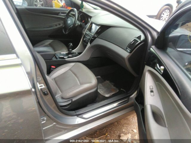 Photo 4 VIN: 5NPEC4AC4EH830214 - HYUNDAI SONATA 