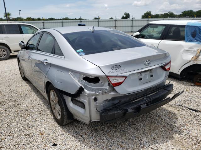 Photo 2 VIN: 5NPEC4AC5BH001857 - HYUNDAI SONATA SE 