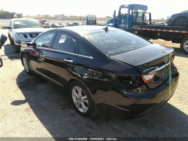 Photo 2 VIN: 5NPEC4AC5BH013720 - HYUNDAI SONATA 