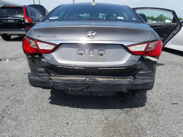 Photo 8 VIN: 5NPEC4AC5BH029951 - HYUNDAI SONATA SE 