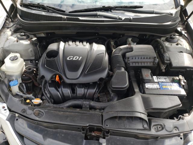 Photo 6 VIN: 5NPEC4AC5BH062996 - HYUNDAI SONATA SE 