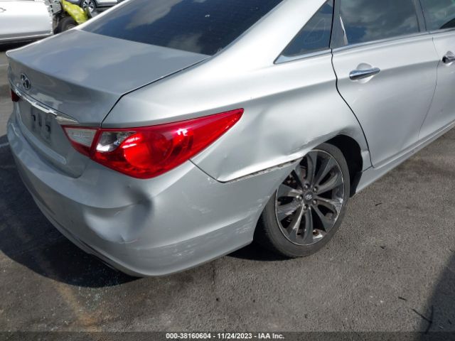 Photo 5 VIN: 5NPEC4AC5BH084609 - HYUNDAI SONATA 