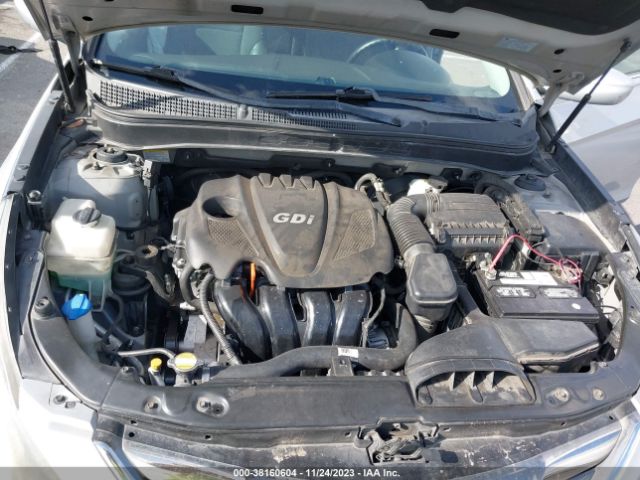 Photo 9 VIN: 5NPEC4AC5BH084609 - HYUNDAI SONATA 