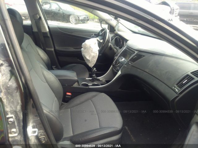 Photo 4 VIN: 5NPEC4AC5BH085985 - HYUNDAI SONATA 