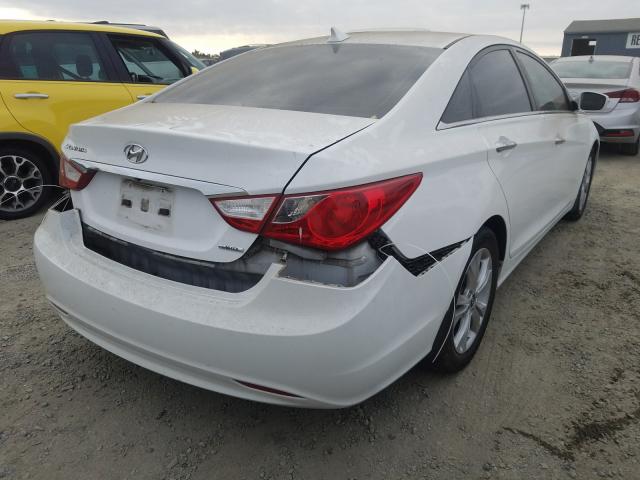 Photo 3 VIN: 5NPEC4AC5BH106169 - HYUNDAI SONATA SE 