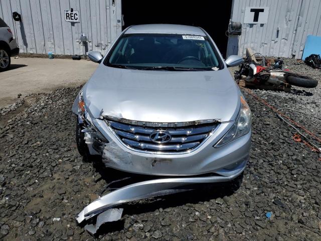 Photo 4 VIN: 5NPEC4AC5BH111114 - HYUNDAI SONATA 