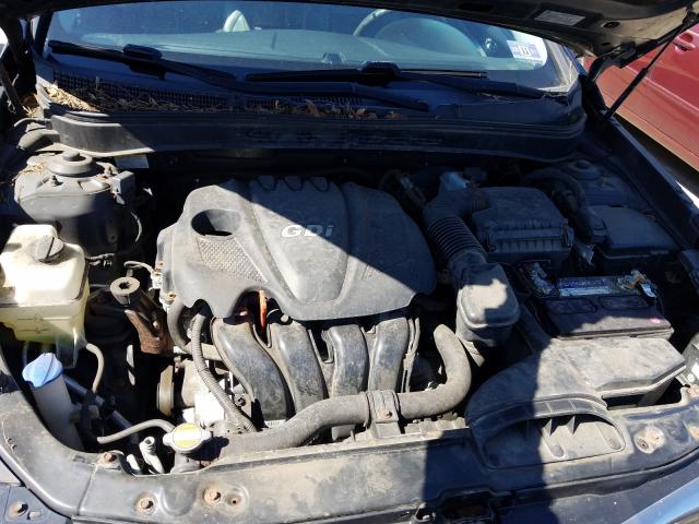 Photo 6 VIN: 5NPEC4AC5BH127197 - HYUNDAI SONATA SE 