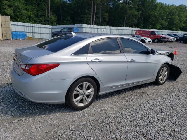 Photo 2 VIN: 5NPEC4AC5BH133257 - HYUNDAI SONATA 