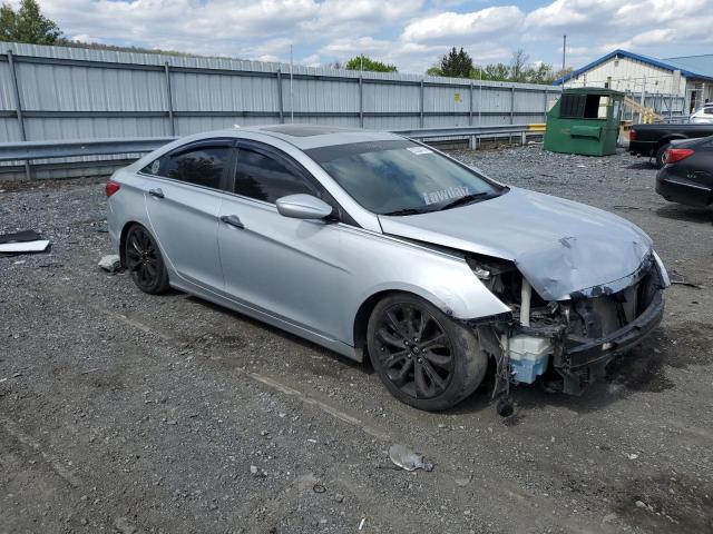 Photo 3 VIN: 5NPEC4AC5BH159695 - HYUNDAI SONATA 