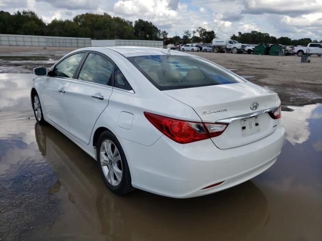 Photo 2 VIN: 5NPEC4AC5BH258159 - HYUNDAI SONATA SE 