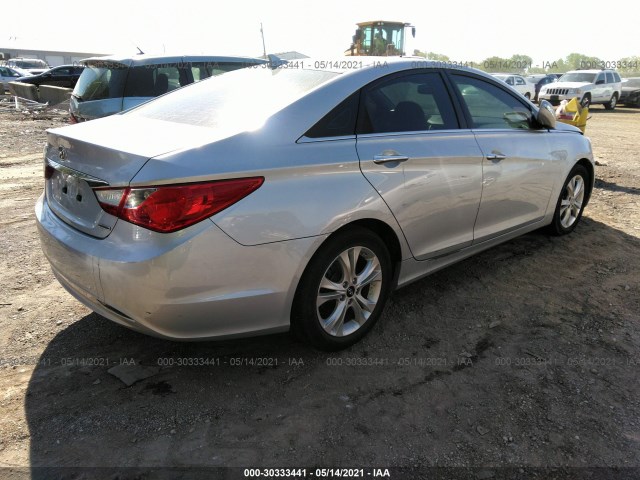 Photo 3 VIN: 5NPEC4AC5BH267038 - HYUNDAI SONATA 