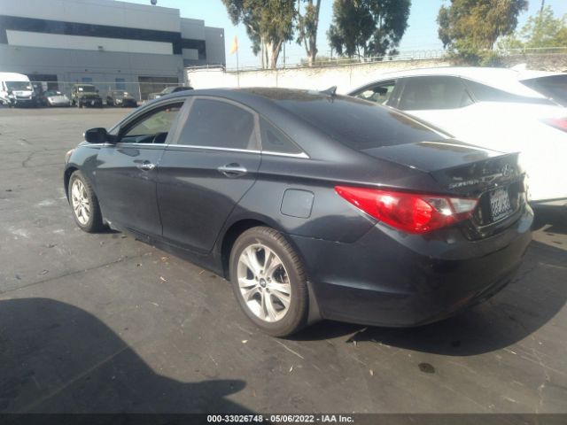 Photo 2 VIN: 5NPEC4AC5BH267301 - HYUNDAI SONATA 