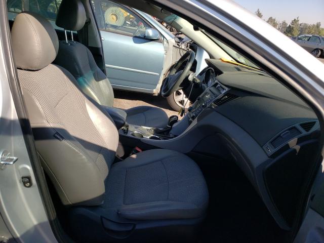 Photo 4 VIN: 5NPEC4AC5BH268920 - HYUNDAI SONATA SE 