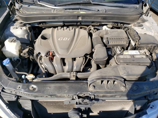 Photo 6 VIN: 5NPEC4AC5BH268920 - HYUNDAI SONATA SE 