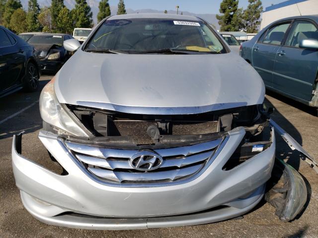 Photo 8 VIN: 5NPEC4AC5BH268920 - HYUNDAI SONATA SE 