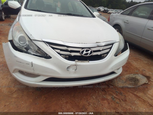 Photo 5 VIN: 5NPEC4AC5BH269288 - HYUNDAI SONATA 