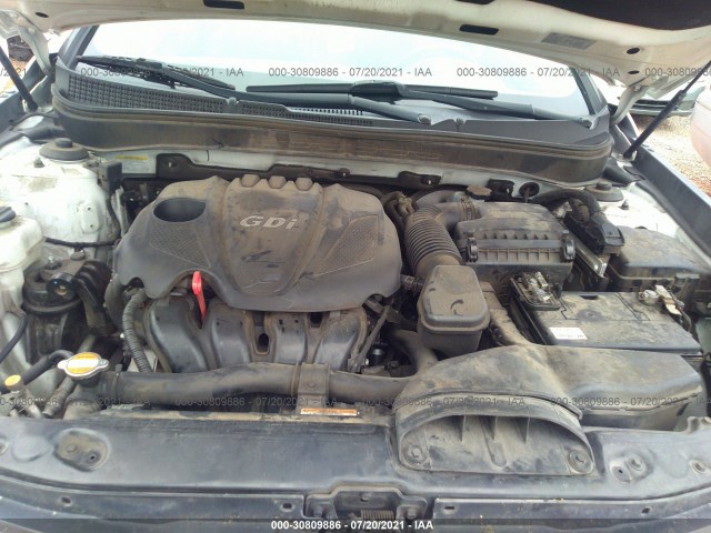 Photo 9 VIN: 5NPEC4AC5BH269288 - HYUNDAI SONATA 