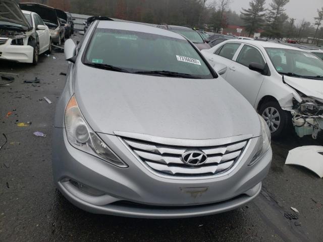 Photo 4 VIN: 5NPEC4AC5BH273406 - HYUNDAI SONATA SE 