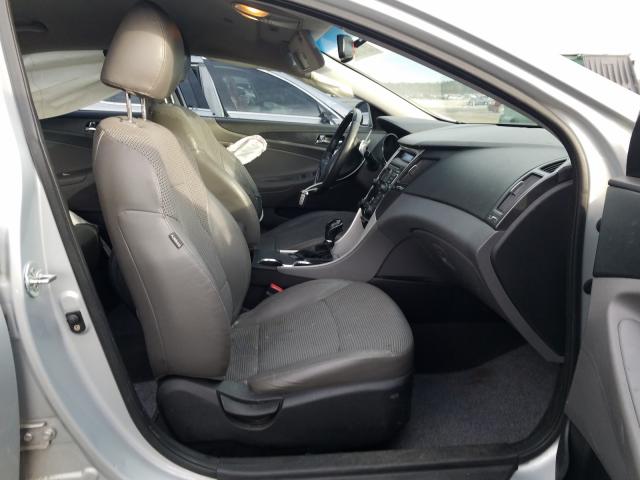 Photo 4 VIN: 5NPEC4AC5BH283160 - HYUNDAI SONATA SE 