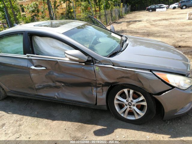 Photo 5 VIN: 5NPEC4AC5BH297978 - HYUNDAI SONATA 