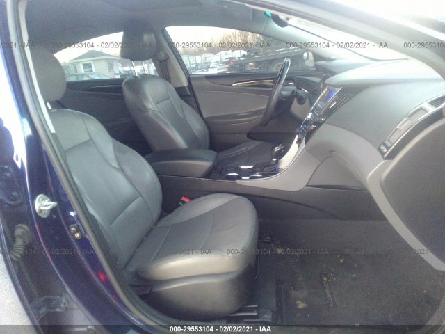 Photo 4 VIN: 5NPEC4AC5BH307621 - HYUNDAI SONATA 