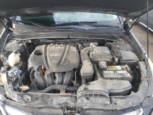 Photo 6 VIN: 5NPEC4AC5CH324078 - HYUNDAI SONATA SE 