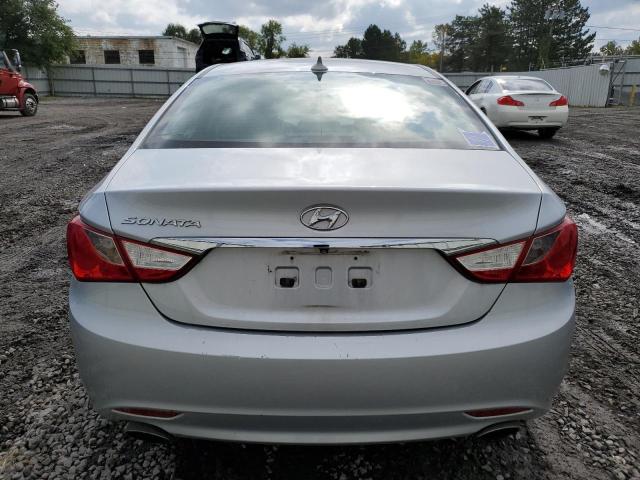 Photo 5 VIN: 5NPEC4AC5CH327112 - HYUNDAI SONATA SE 