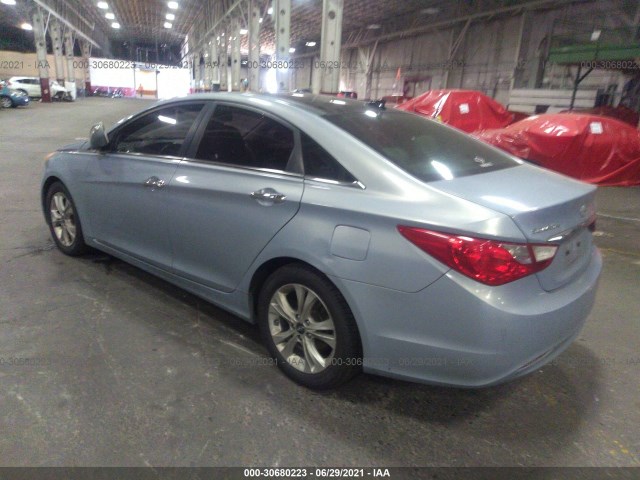 Photo 2 VIN: 5NPEC4AC5CH331953 - HYUNDAI SONATA 