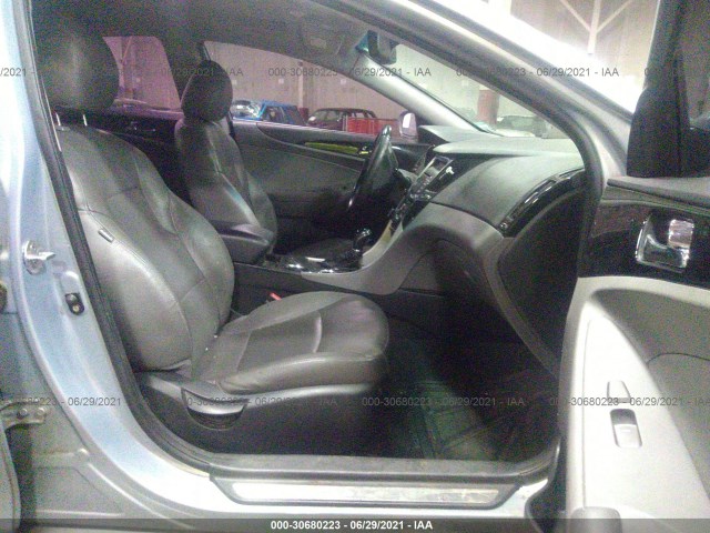 Photo 4 VIN: 5NPEC4AC5CH331953 - HYUNDAI SONATA 