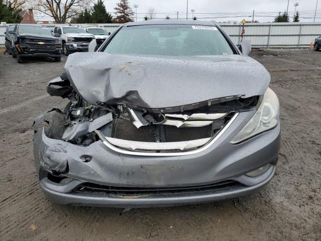 Photo 4 VIN: 5NPEC4AC5CH342273 - HYUNDAI SONATA 