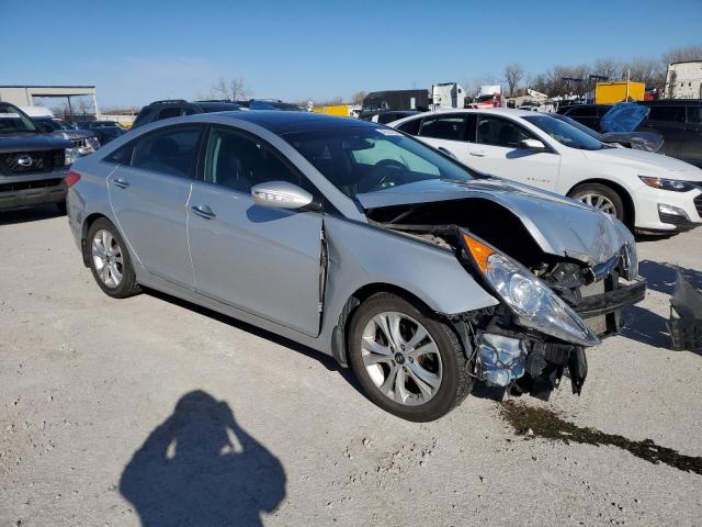 Photo 3 VIN: 5NPEC4AC5CH376987 - HYUNDAI SONATA 