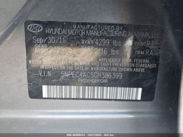 Photo 8 VIN: 5NPEC4AC5CH386399 - HYUNDAI SONATA 