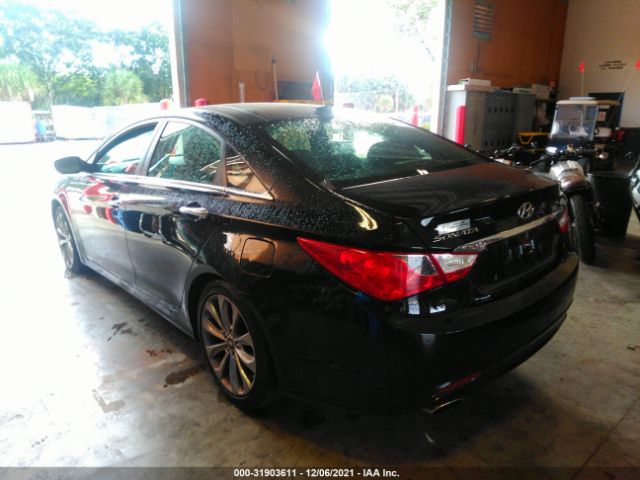 Photo 2 VIN: 5NPEC4AC5CH387536 - HYUNDAI SONATA 