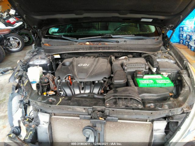 Photo 9 VIN: 5NPEC4AC5CH387536 - HYUNDAI SONATA 