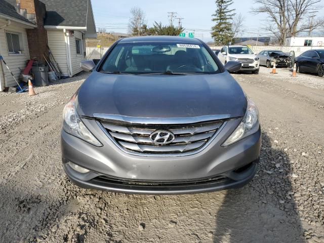 Photo 4 VIN: 5NPEC4AC5CH392588 - HYUNDAI SONATA SE 